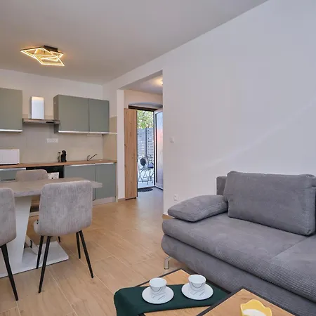아파트 New! Adriatic Shell - 10 Min Walk To