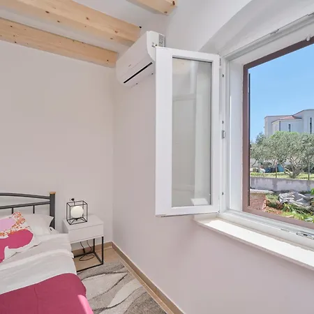 New! Adriatic Shell - 10 Min Walk To * Trogir