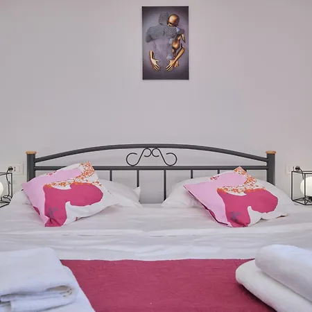 Appartement New! Adriatic Shell - 10 Min Walk To Trogir