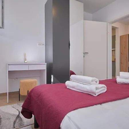 Appartement New! Adriatic Shell - 10 Min Walk To Trogir